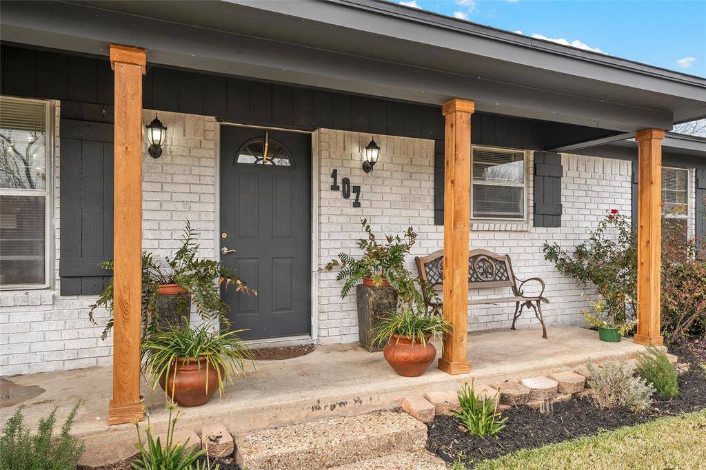 Elm Mott, TX 76640,107 Woody Ray Drive