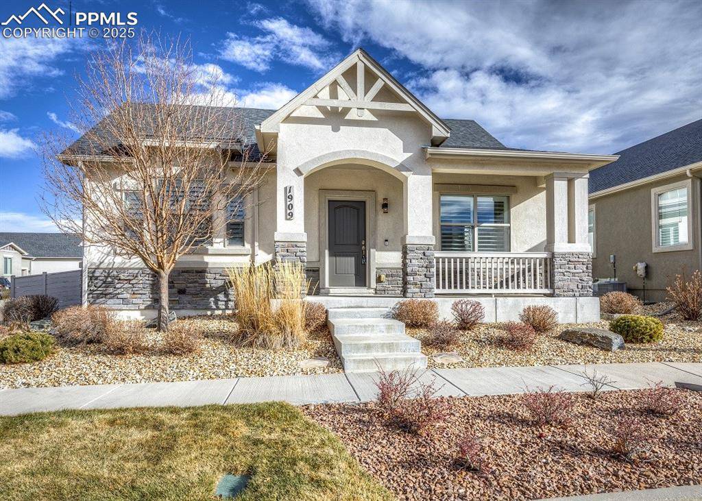 Colorado Springs, CO 80921,1909 Medici LN