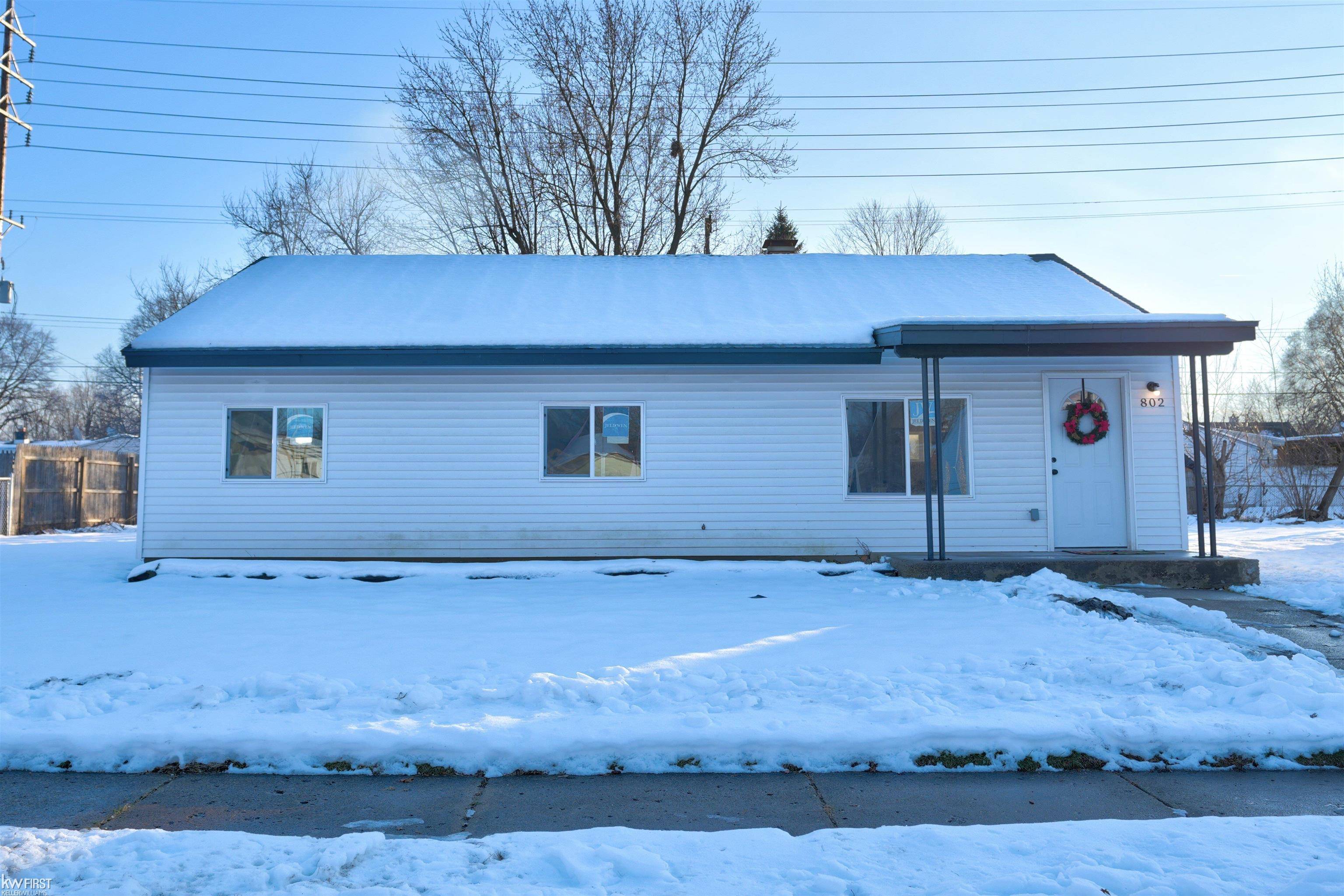 Flint, MI 48507,802 McKeighan AVE