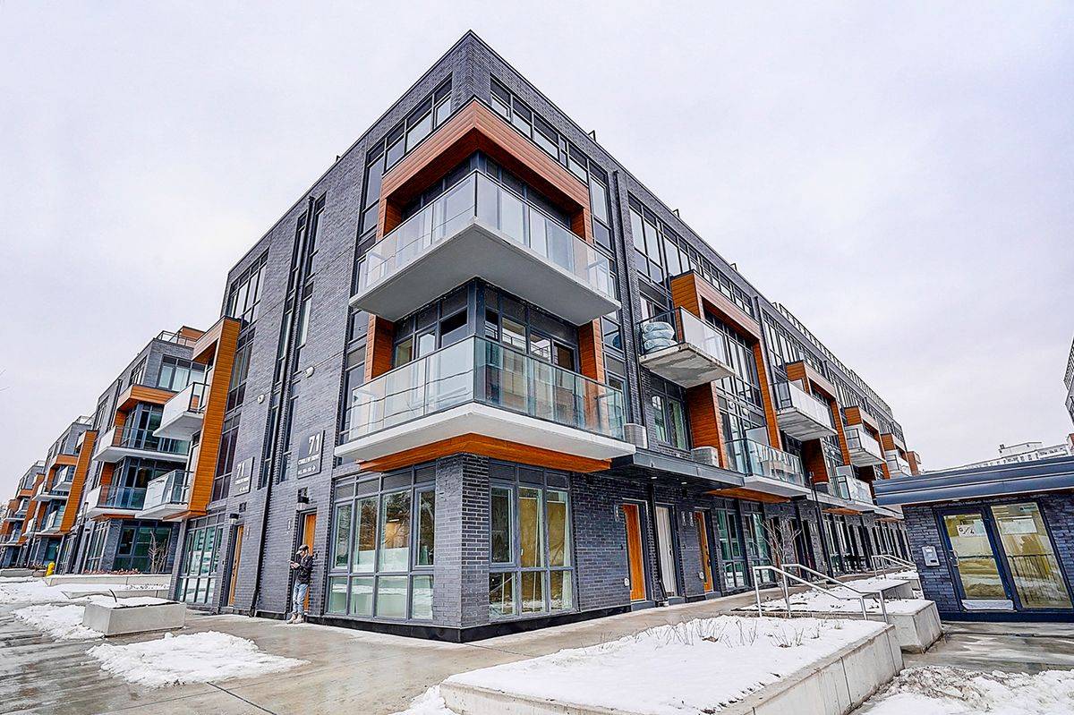 Toronto C13, ON M3A 0B2,71 Curlew DR #92