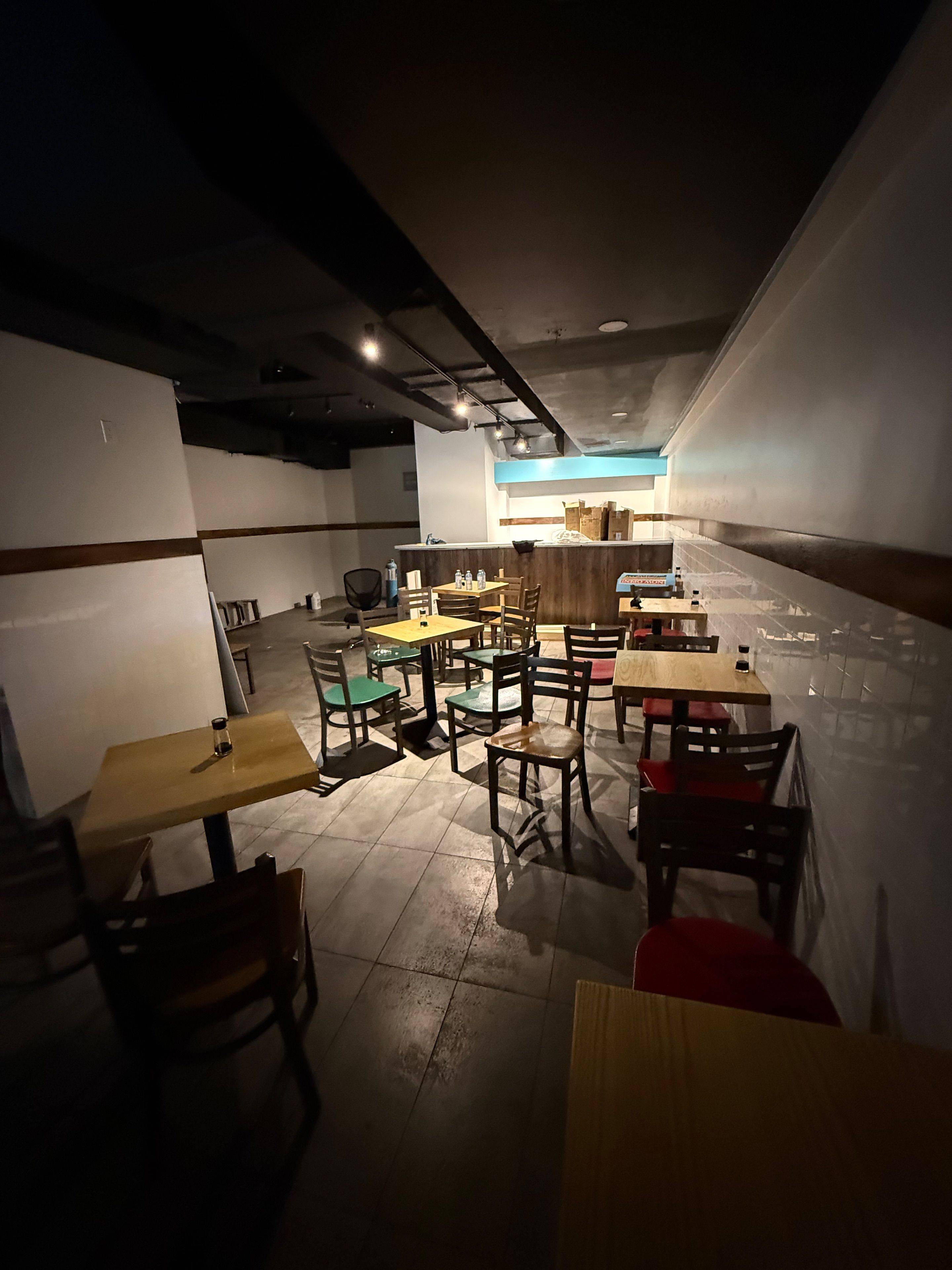 Toronto C01, ON M5G 1C8,209 Dundas ST W #Unit A