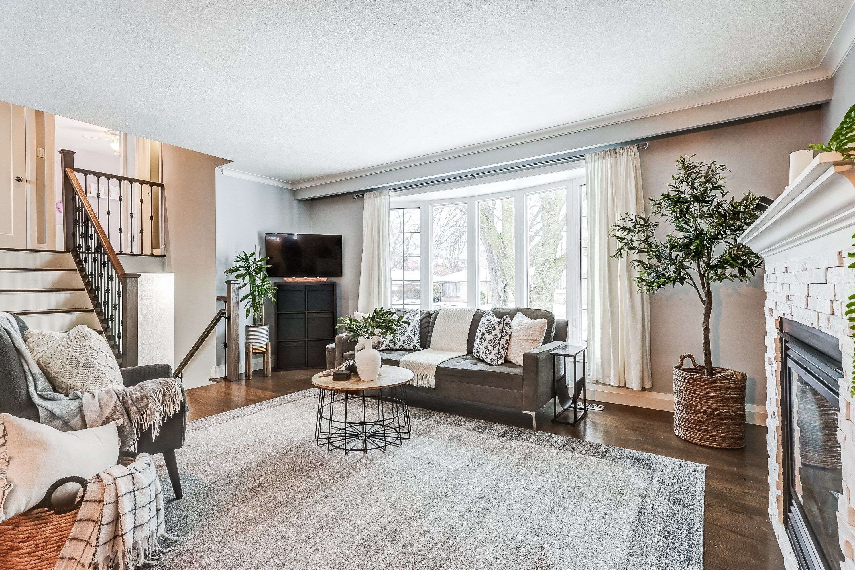 Toronto E08, ON M1E 1K2,25 Rowatson RD