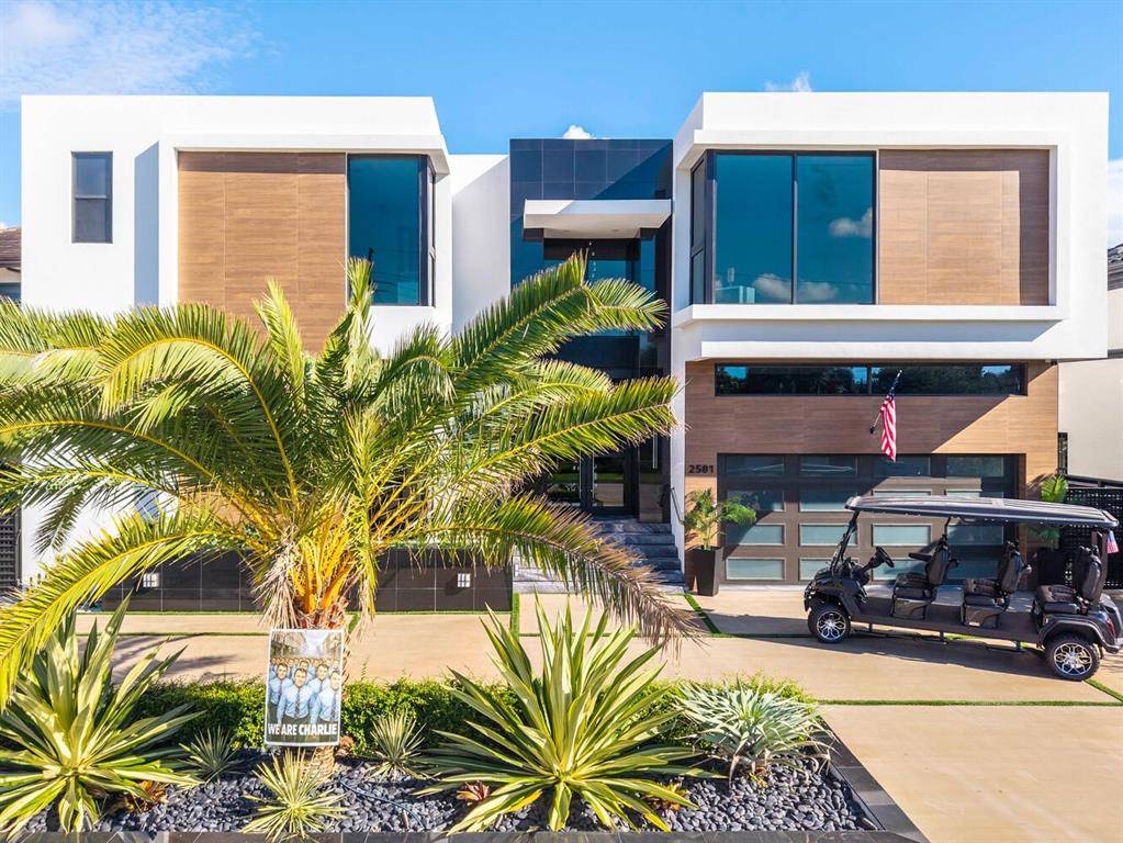 Lighthouse Point, FL 33064,2581 NE 50th St