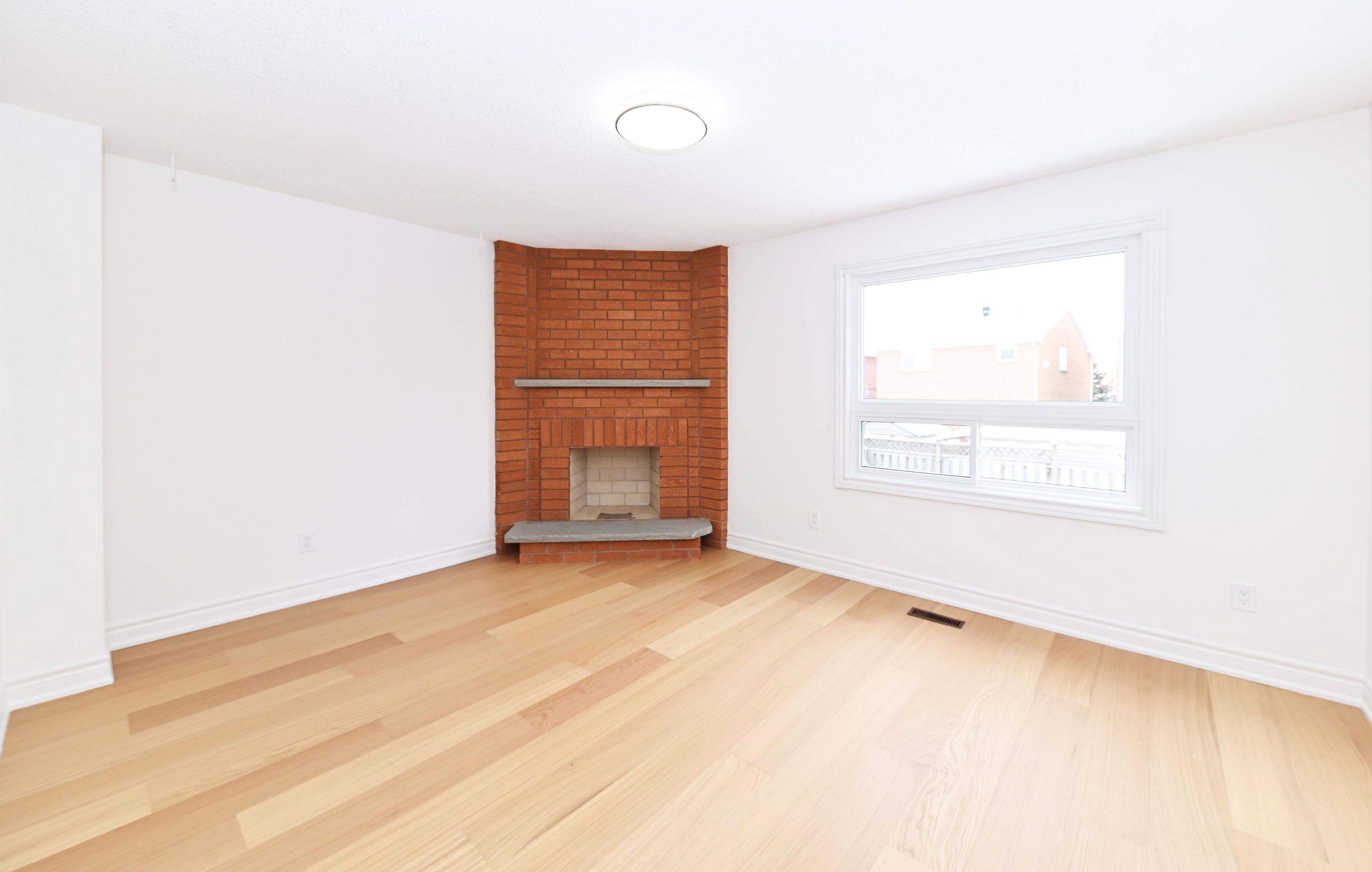 Vaughan, ON L6A 1T9,119 Cromwell RD