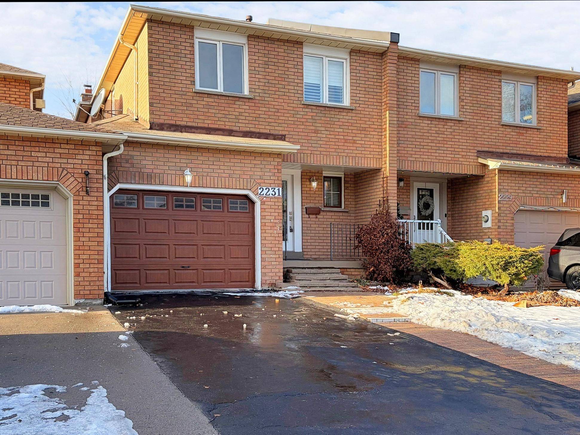 Oakville, ON L6M 3E2,2231 Shipwright RD