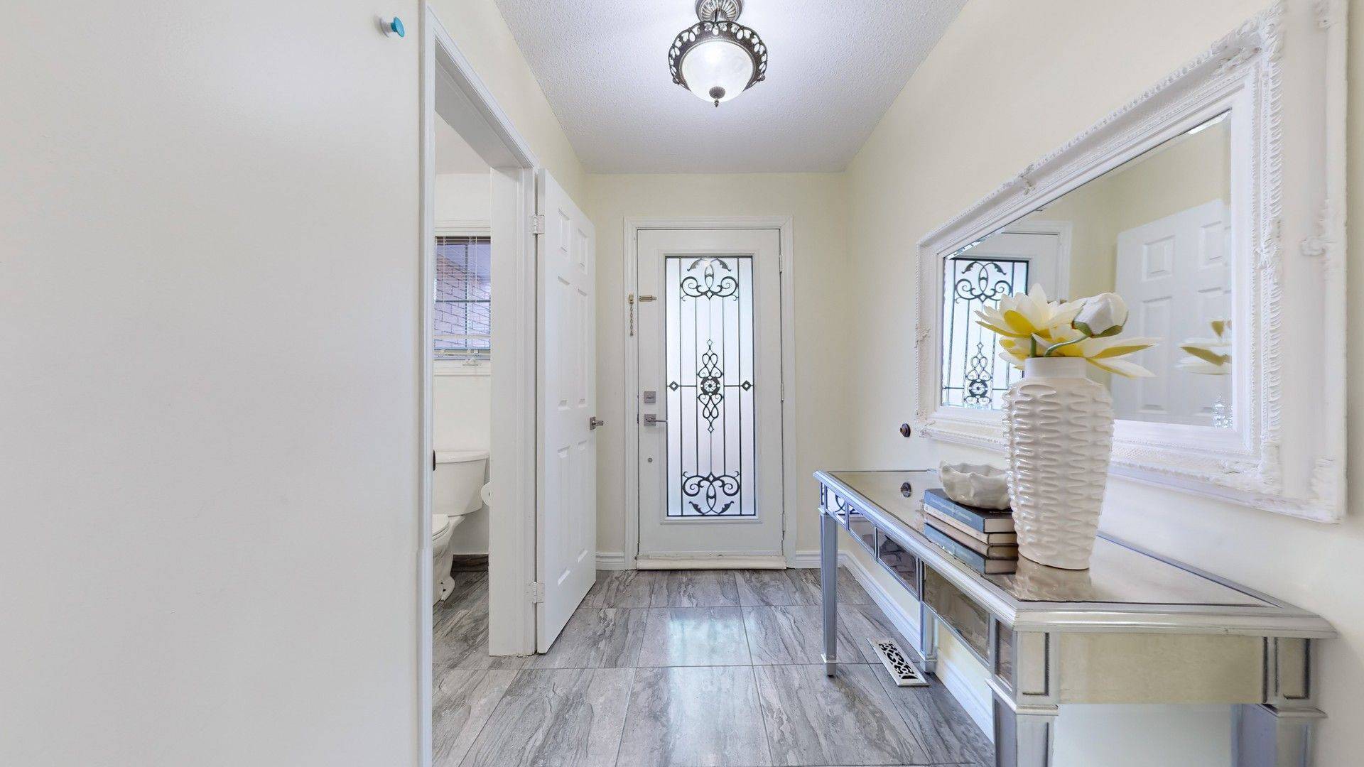 Oakville, ON L6M 3E2,2231 Shipwright RD