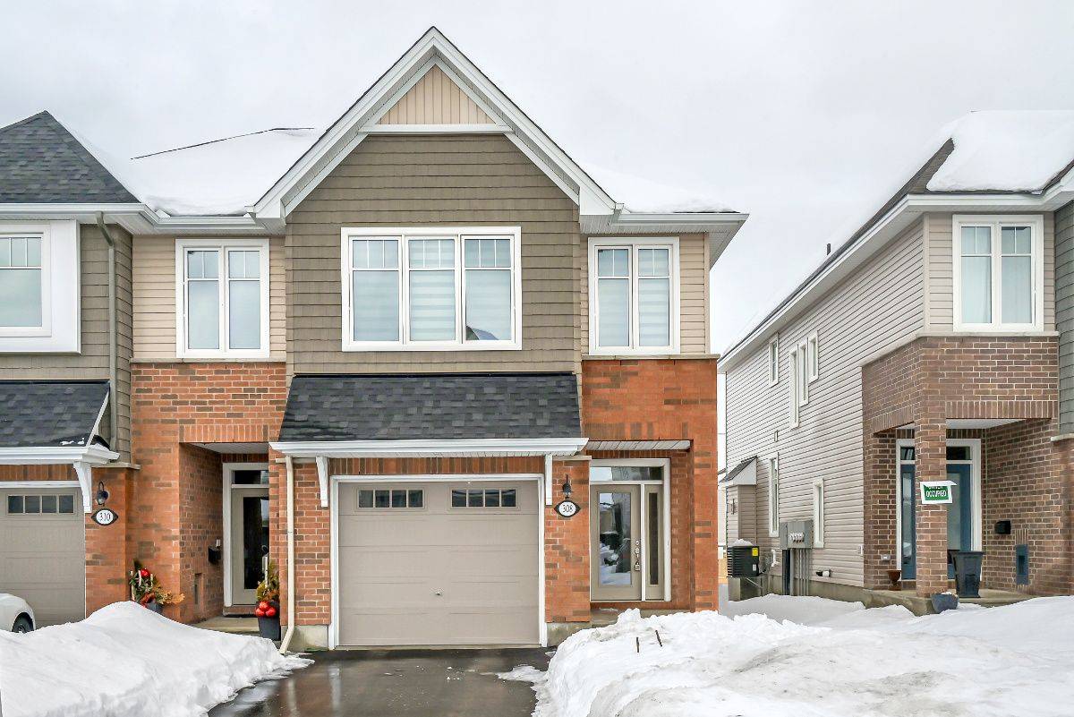 Orleans - Cumberland And Area, ON K4A 5J9,308 Kanashtage TER