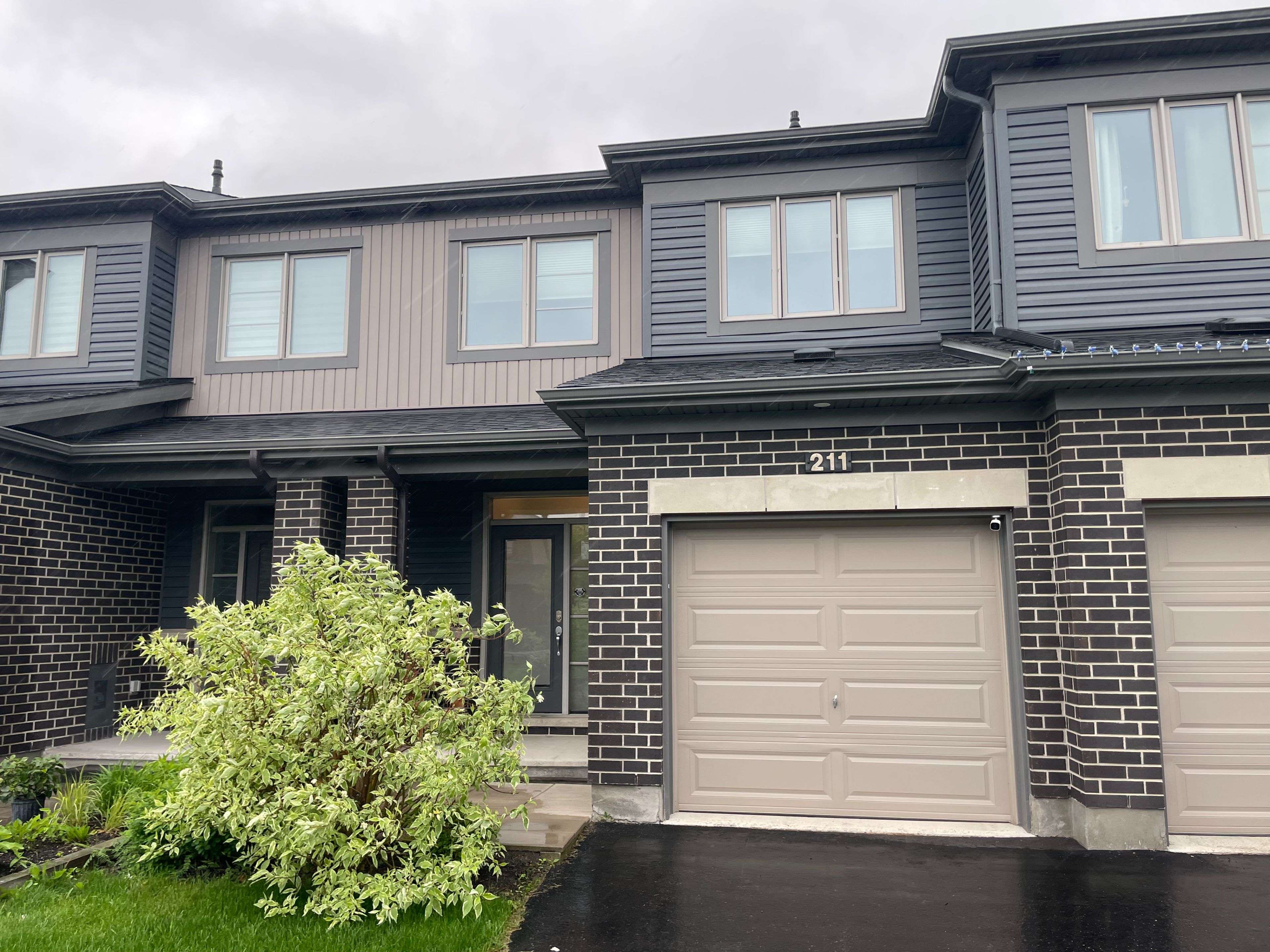 Orleans - Cumberland And Area, ON K4A 0T6,211 Mountain Sorrel WAY