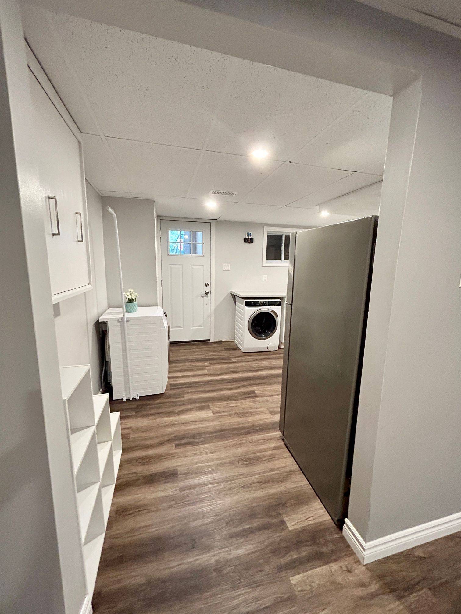 Kitchener, ON N2M 2Z2,4 Fernwood PL #Lower