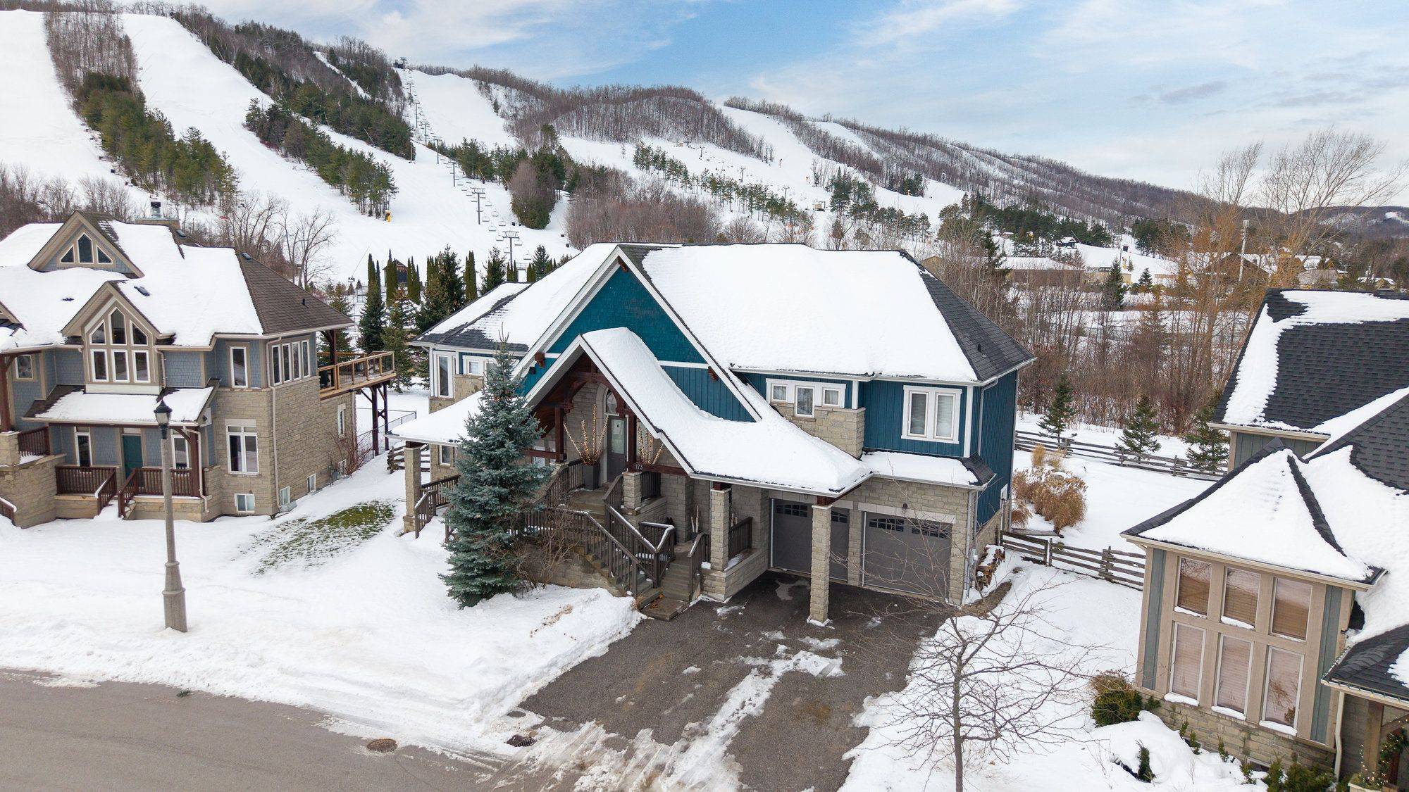 Blue Mountains, ON L9Y 0B5,173 National DR