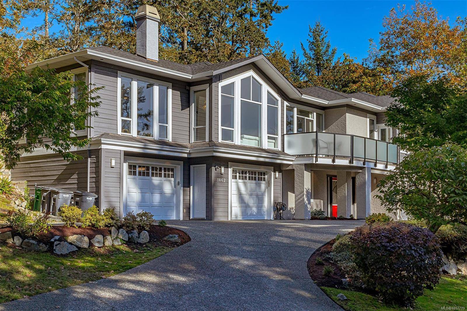 Saanich, BC V8X 5G7,1062 Valewood Trail