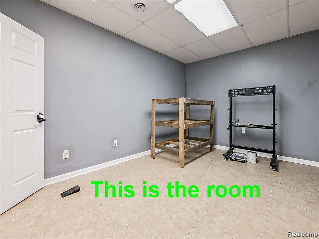 Detroit, MI 48227,15735 SCHAEFER