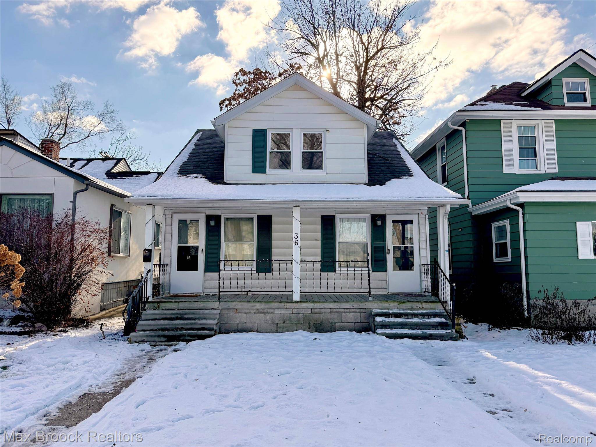 Hazel Park, MI 48030,36 E Bernhard AVE