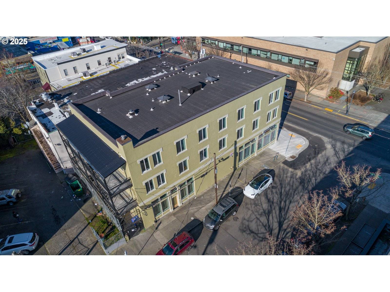 Portland, OR 97217,708 N KILLINGSWORTH ST #11