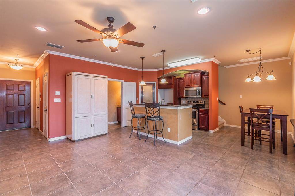 Hurst, TX 76053,260 Corinna Court