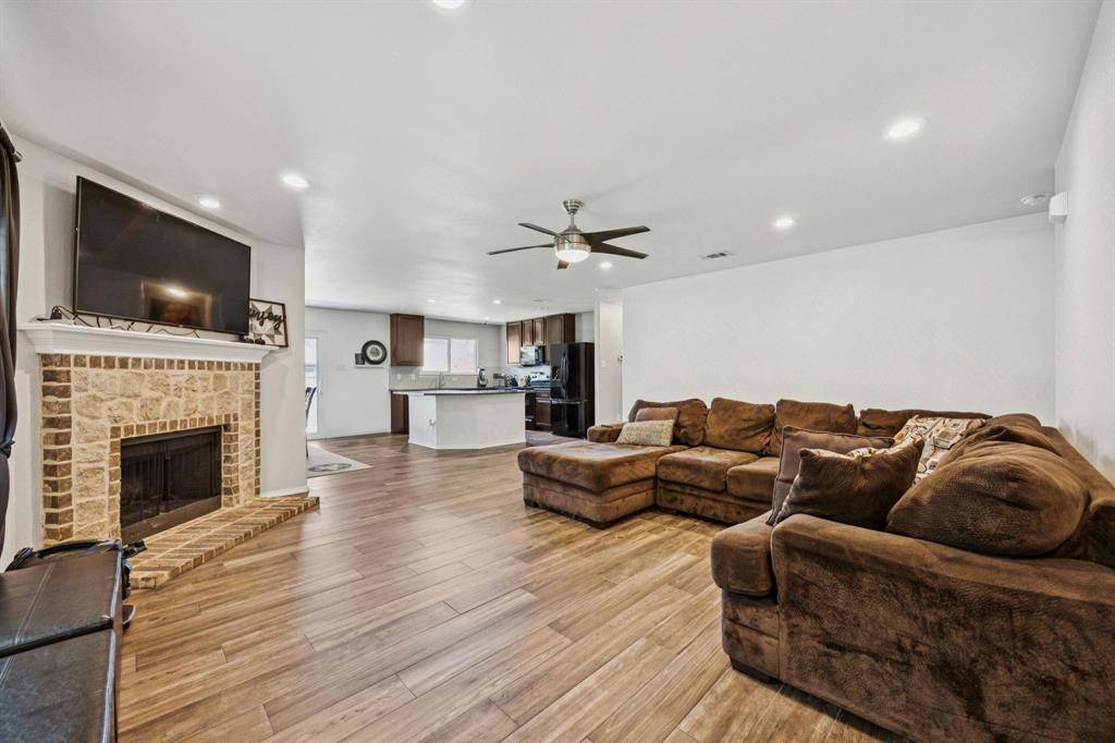 Fort Worth, TX 76177,9428 Tierra Verde Drive