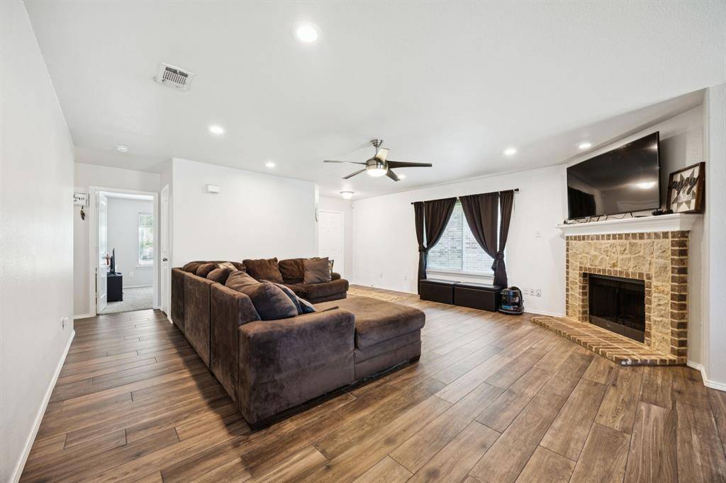 Fort Worth, TX 76177,9428 Tierra Verde Drive