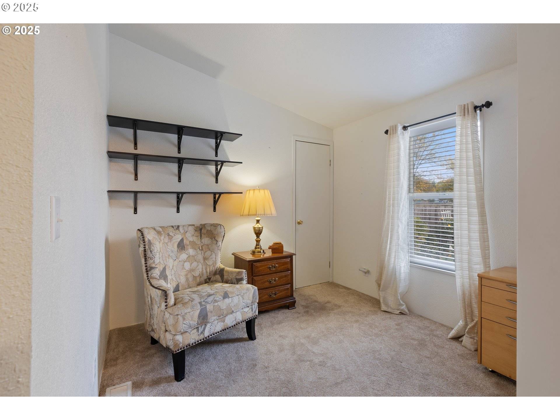 Sutherlin, OR 97479,281 HEAVENLY CT