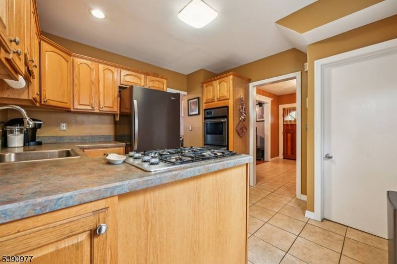 Plainfield City, NJ 07063,30 Everett Place