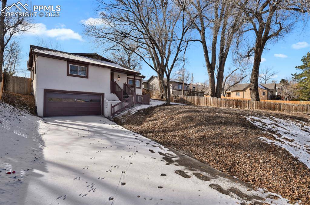 Colorado Springs, CO 80904,2409 Robinson ST