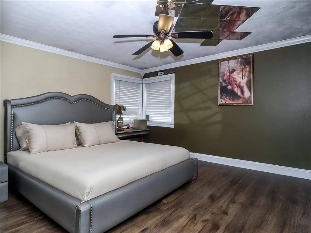 Staten  Island, NY 10306,148 Hopkins AVE