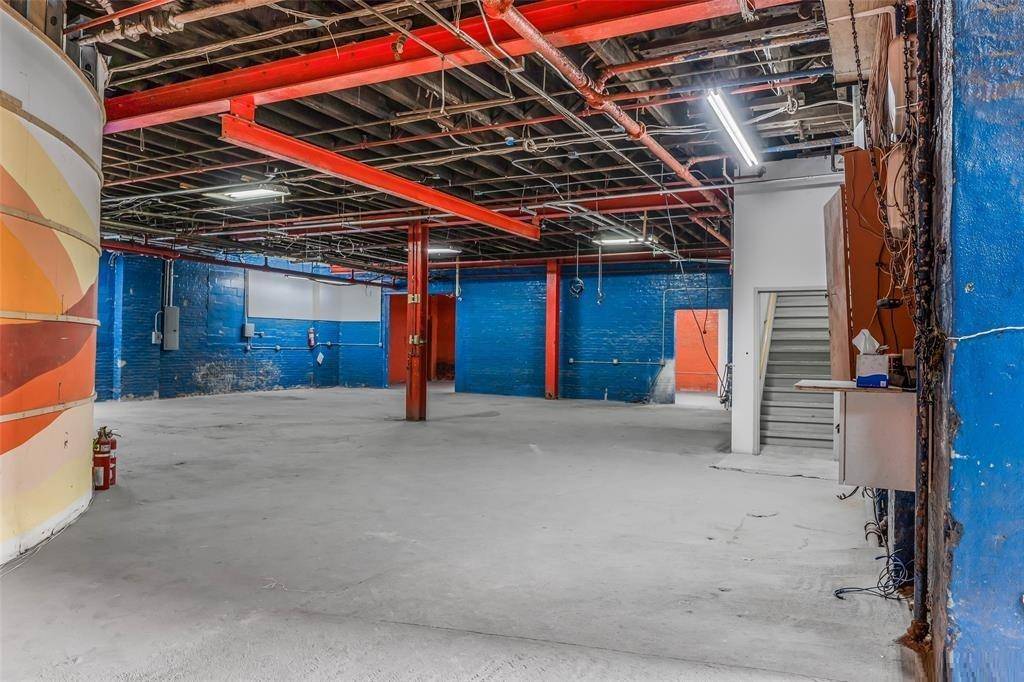 Brooklyn, NY 11222,857 Meeker AVE