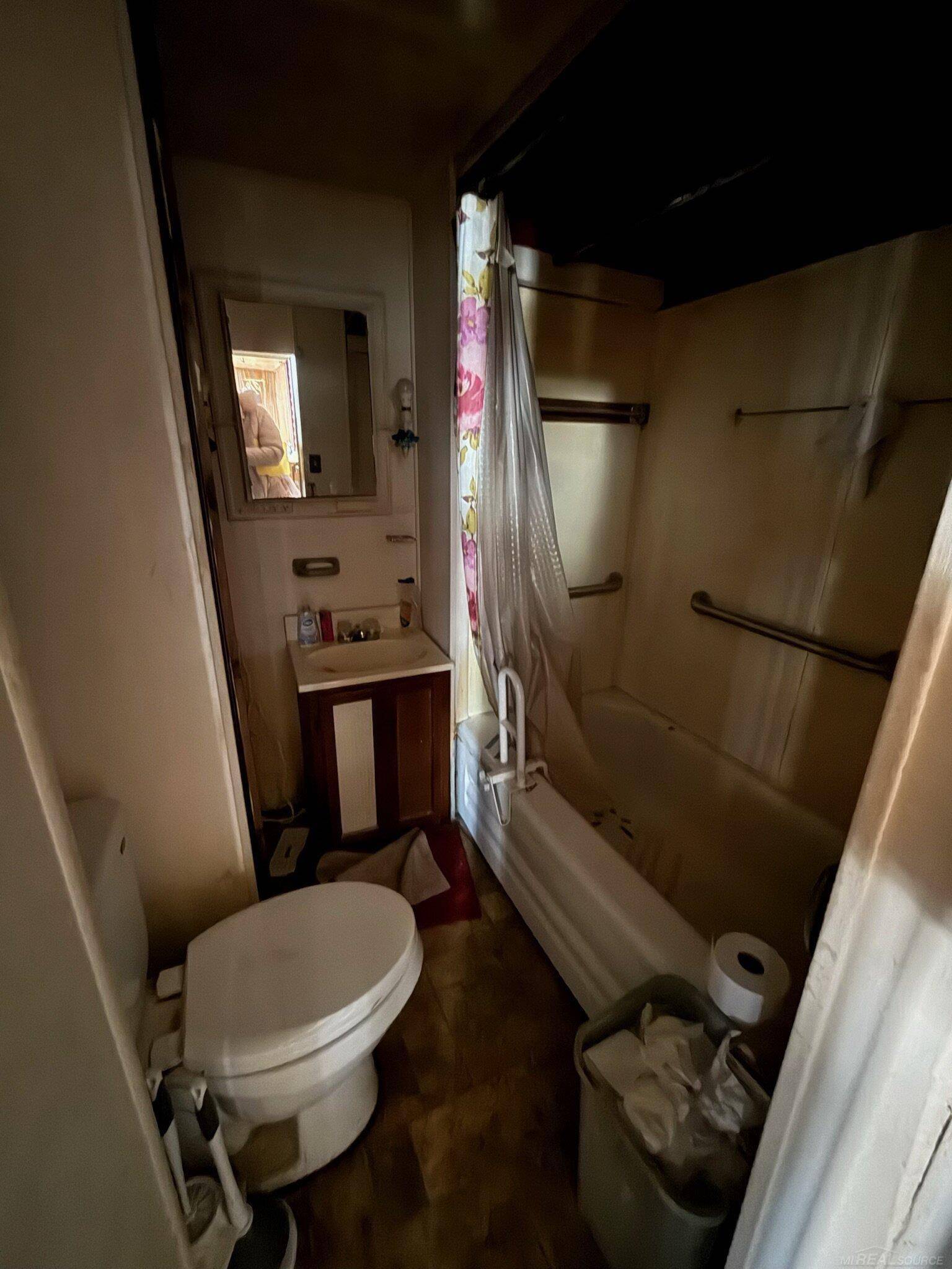 Farwell, MI 48622,161 W Ludington DR