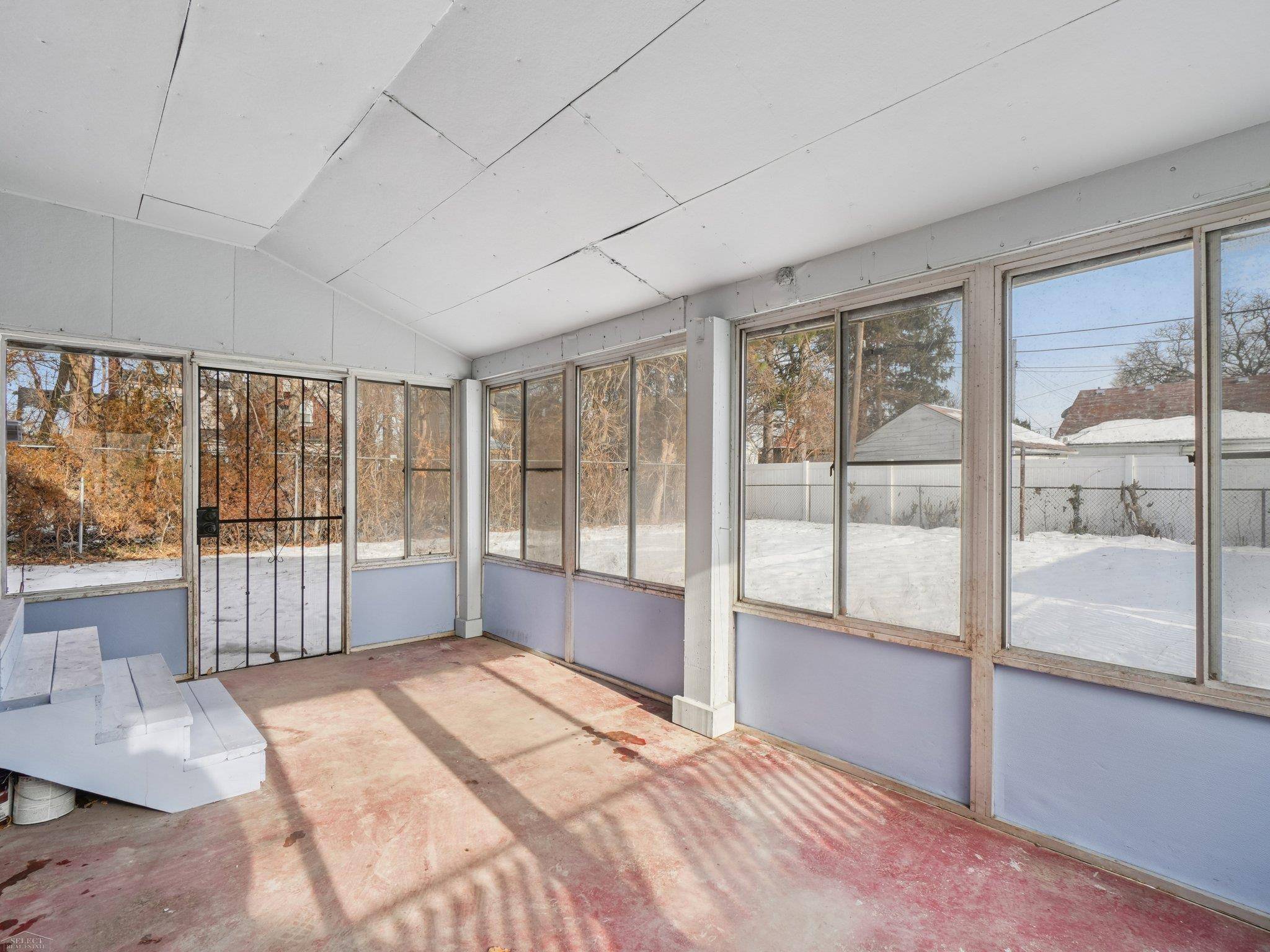 Detroit, MI 48221,19350 Griggs ST