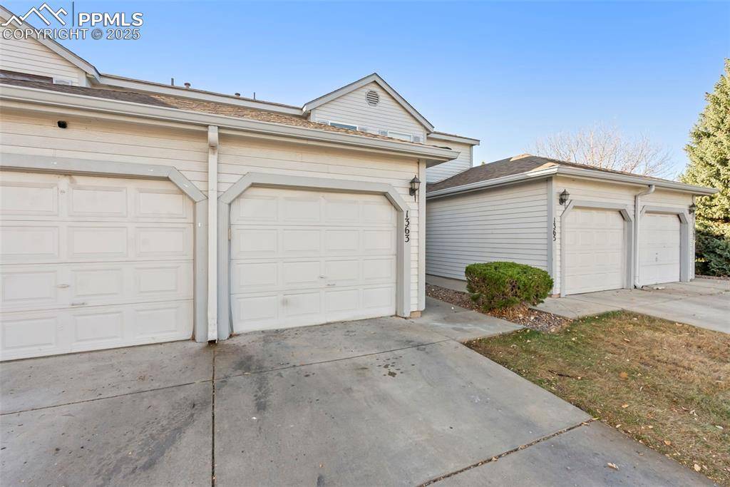 Colorado Springs, CO 80916,1363 Firefly CIR