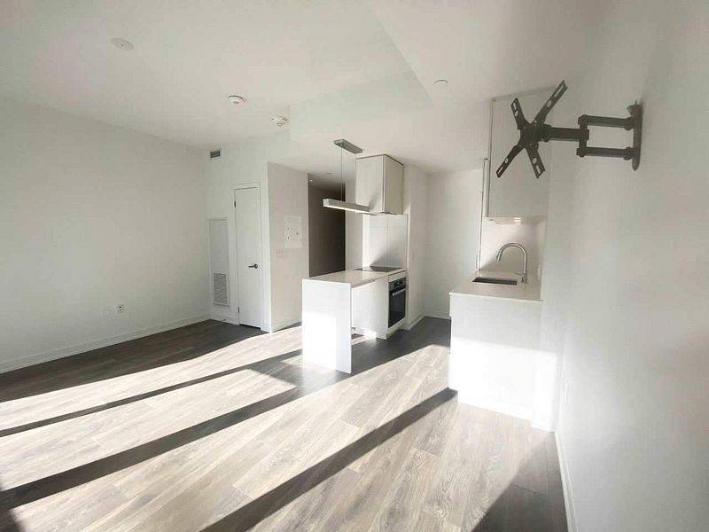 Toronto C08, ON M5A 0S6,20 Richardson ST #815