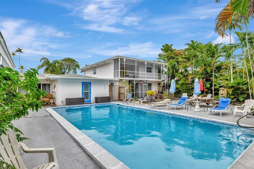 Oakland Park, FL 33334,630 NE 37 St