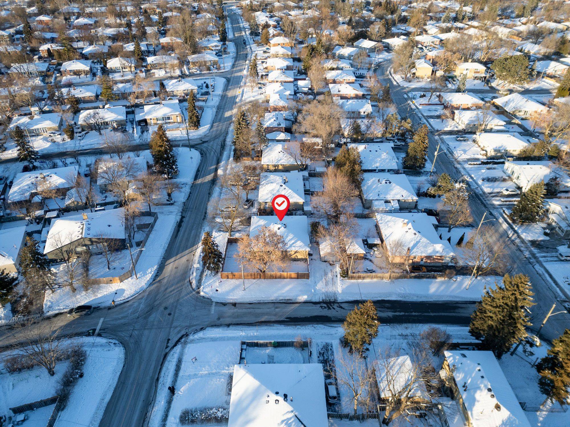 Richmond Hill, ON L4C 3H3,303 Blue Grass BLVD