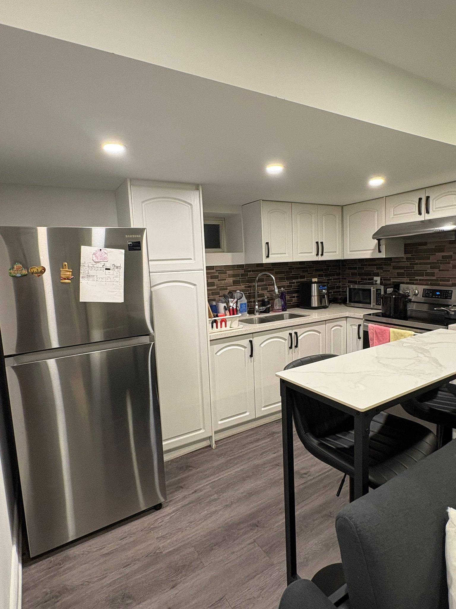 Markham, ON L3S 0C8,15 Castle Rock CT #Bsmt