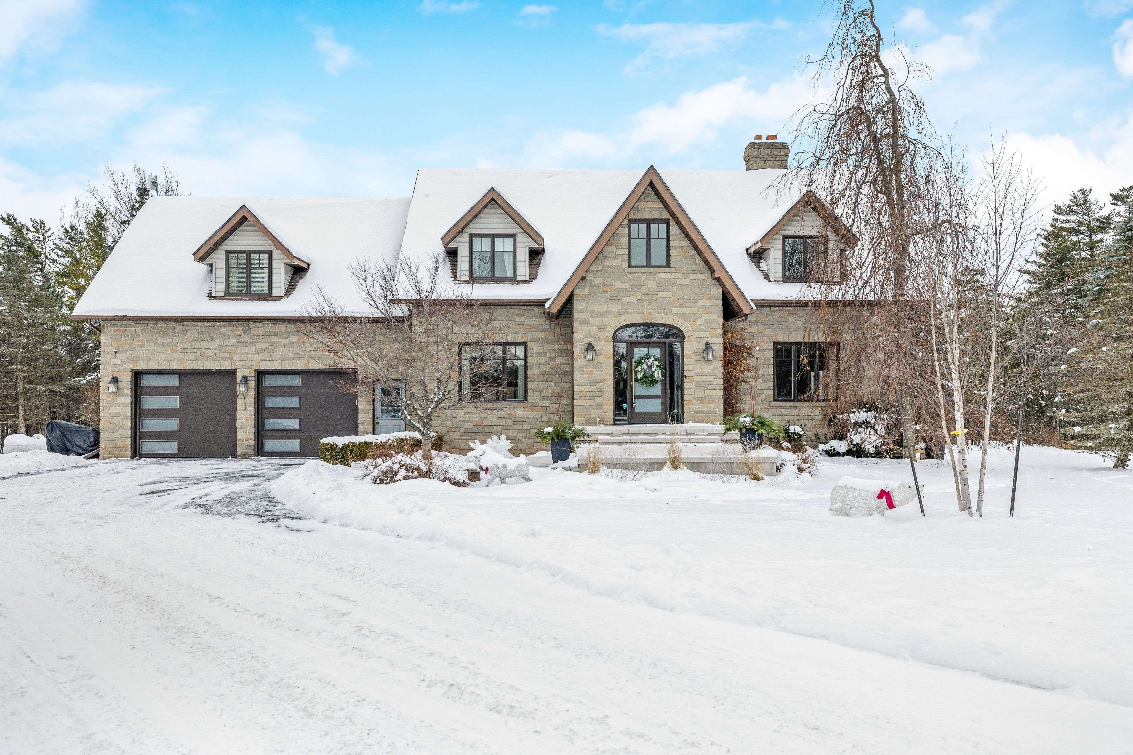 Caledon, ON L7C 3E8,14294 Winston Churchill BLVD