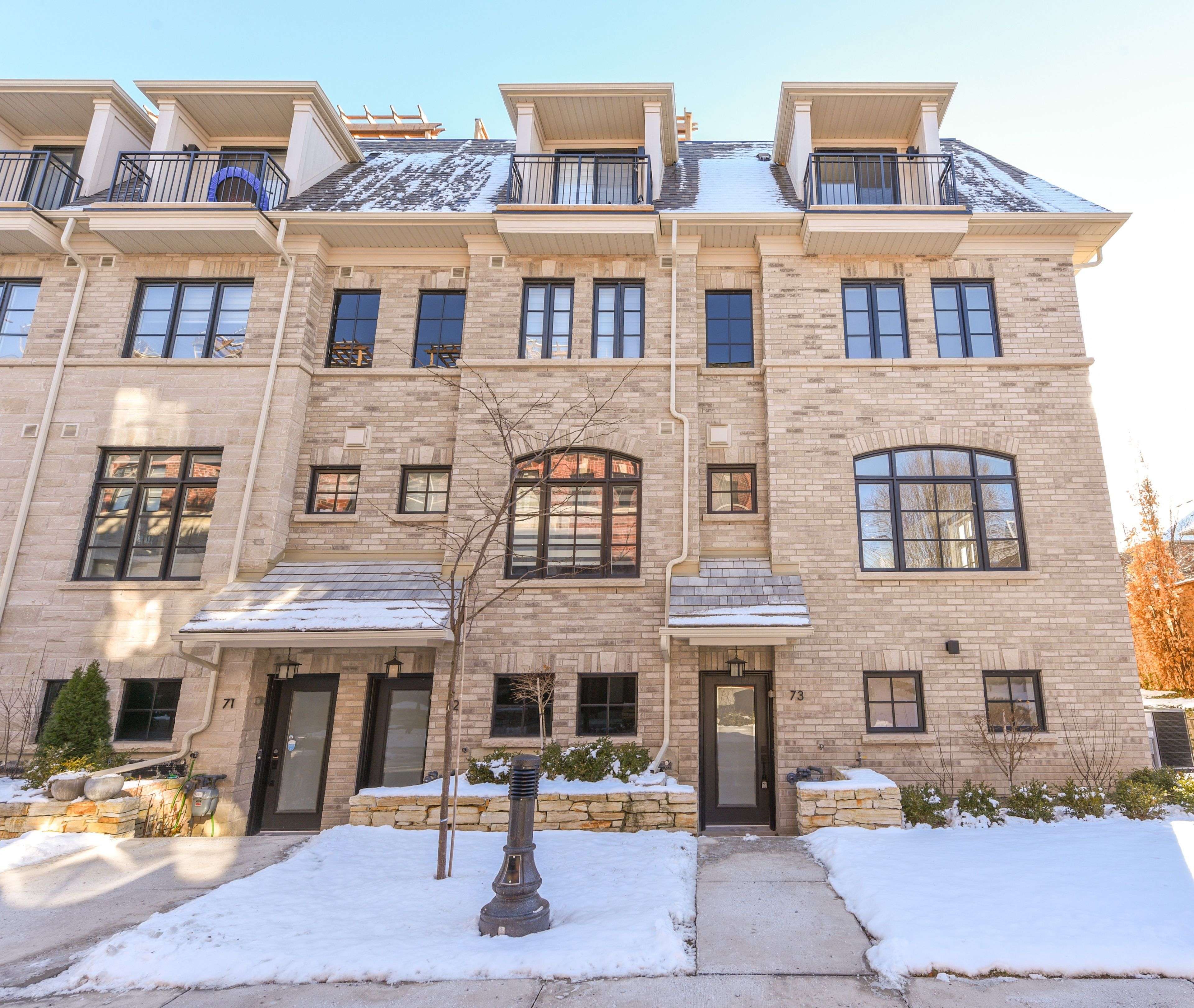 Mississauga, ON L5M 2R4,40 Lunar CRES #73