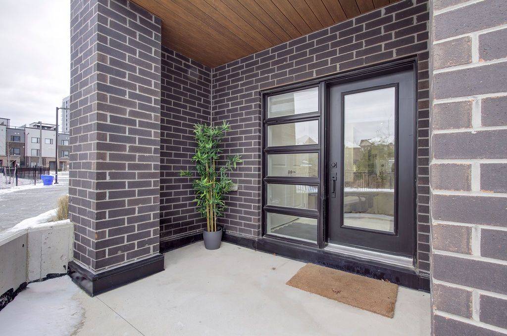 Oakville, ON L6H 7X5,349 Wheat Boom DR E #123