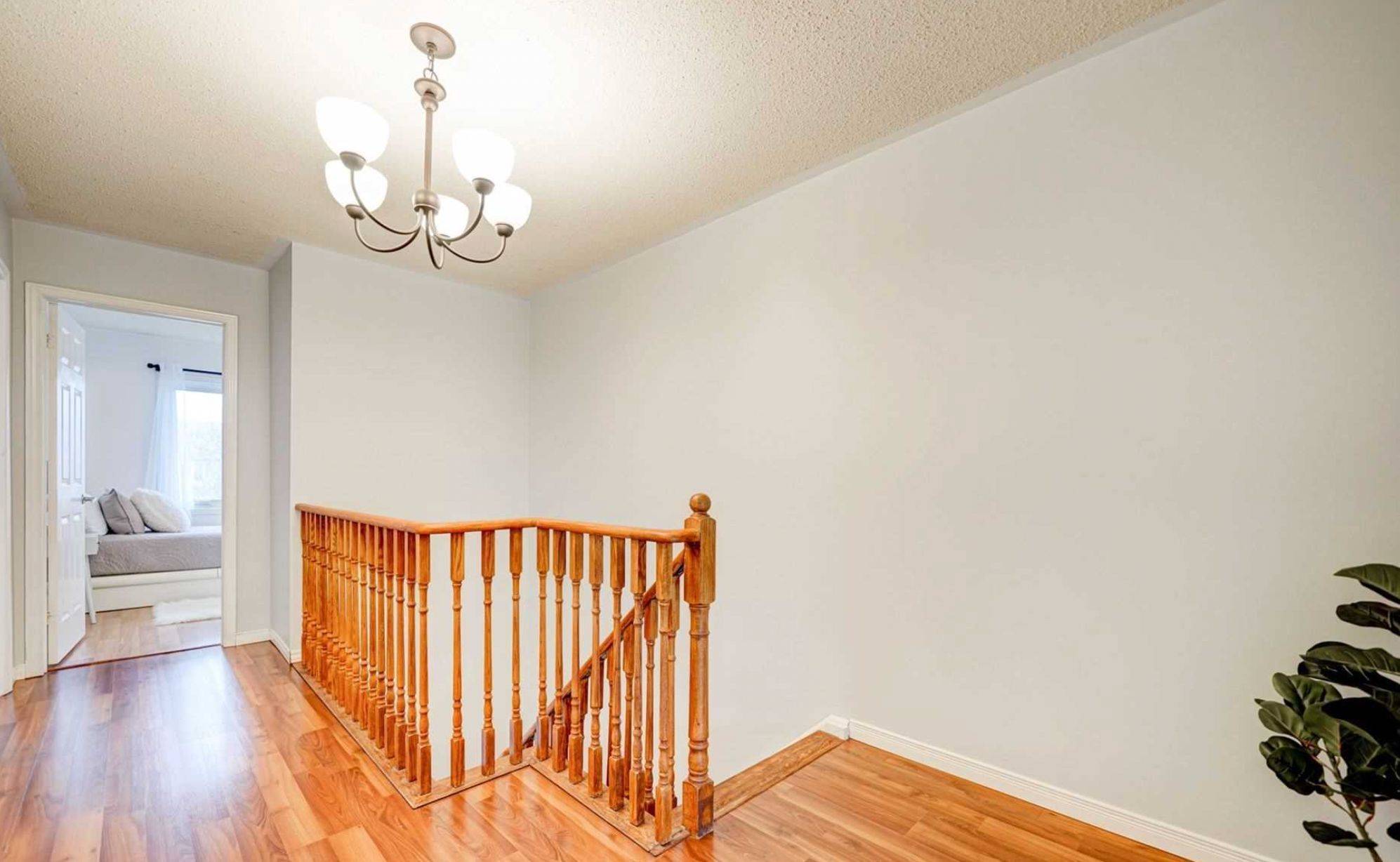 Oakville, ON L6M 3N2,2140 Oakpoint RD