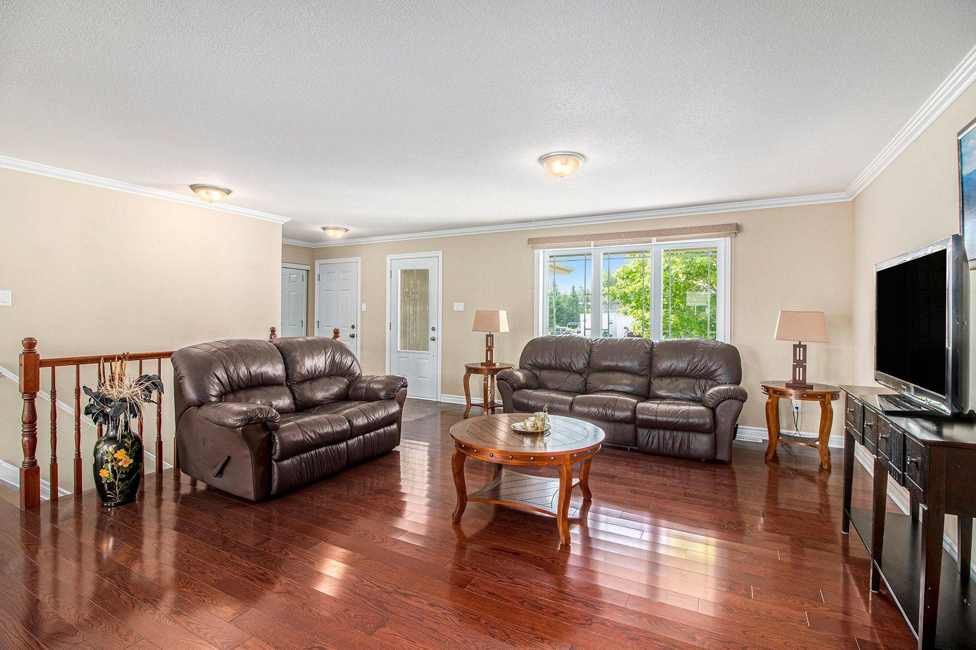 The Nation, ON K0A 2M0,100 Royal CT