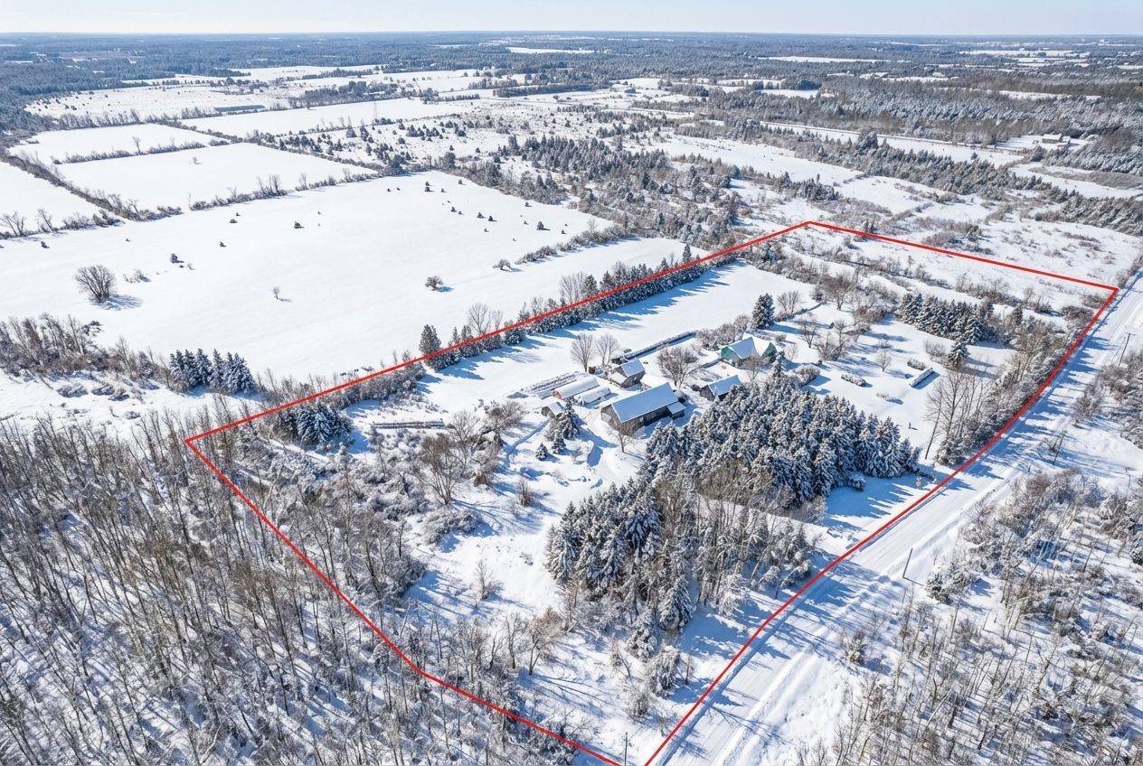 Carp - Huntley Ward, ON K0A 1A0,3840 Old Almonte RD