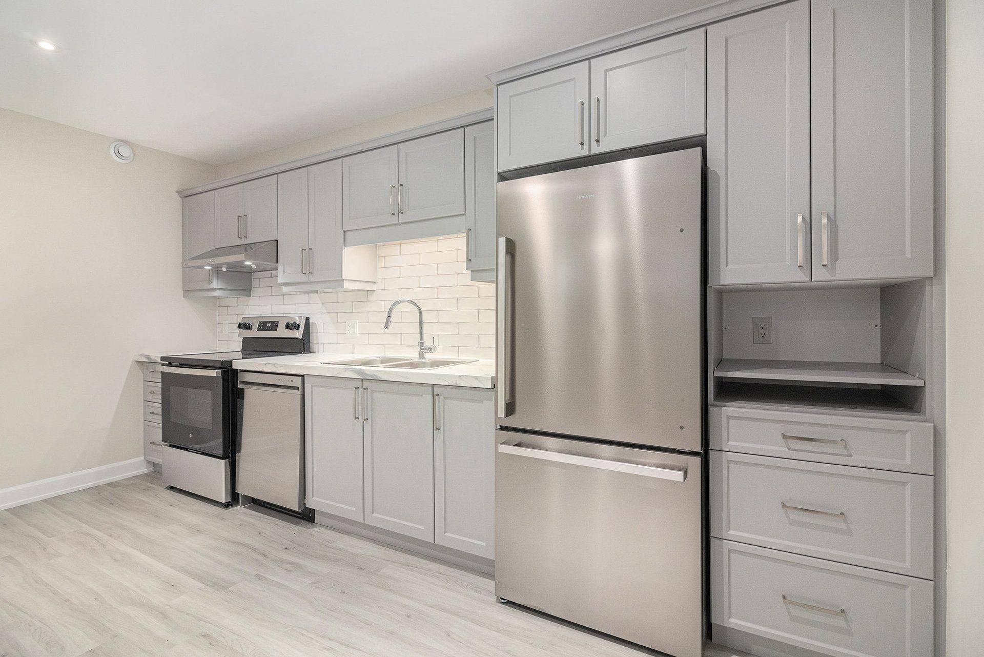 Russell, ON K0A 1W0,1208 Montblanc CRES