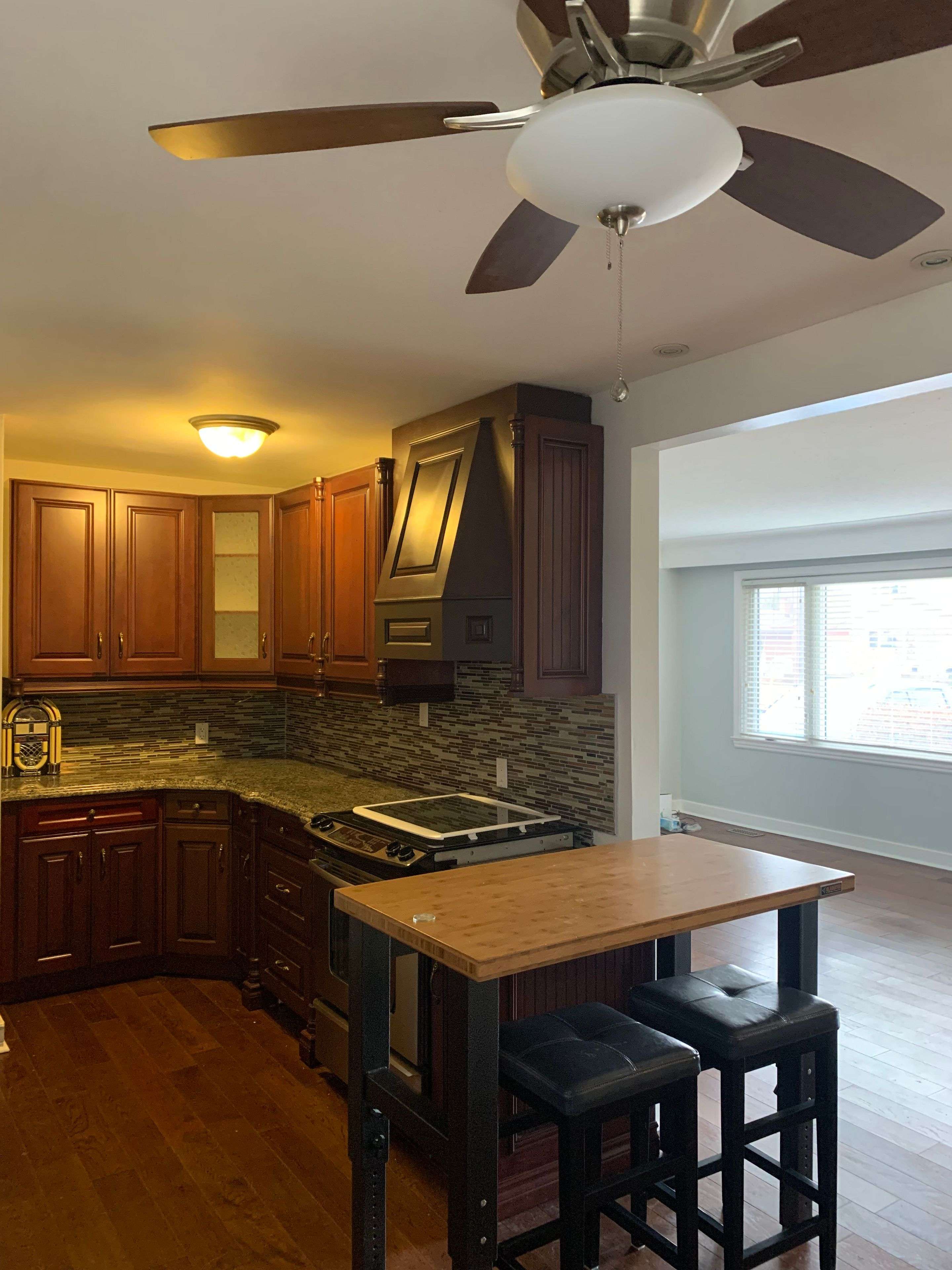 Hamilton, ON L8G 3E7,72 Southmeadow CRES #Upper