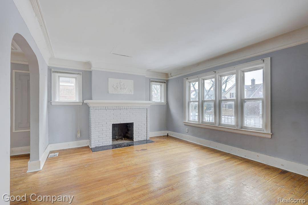 Detroit, MI 48221,16194 Princeton ST