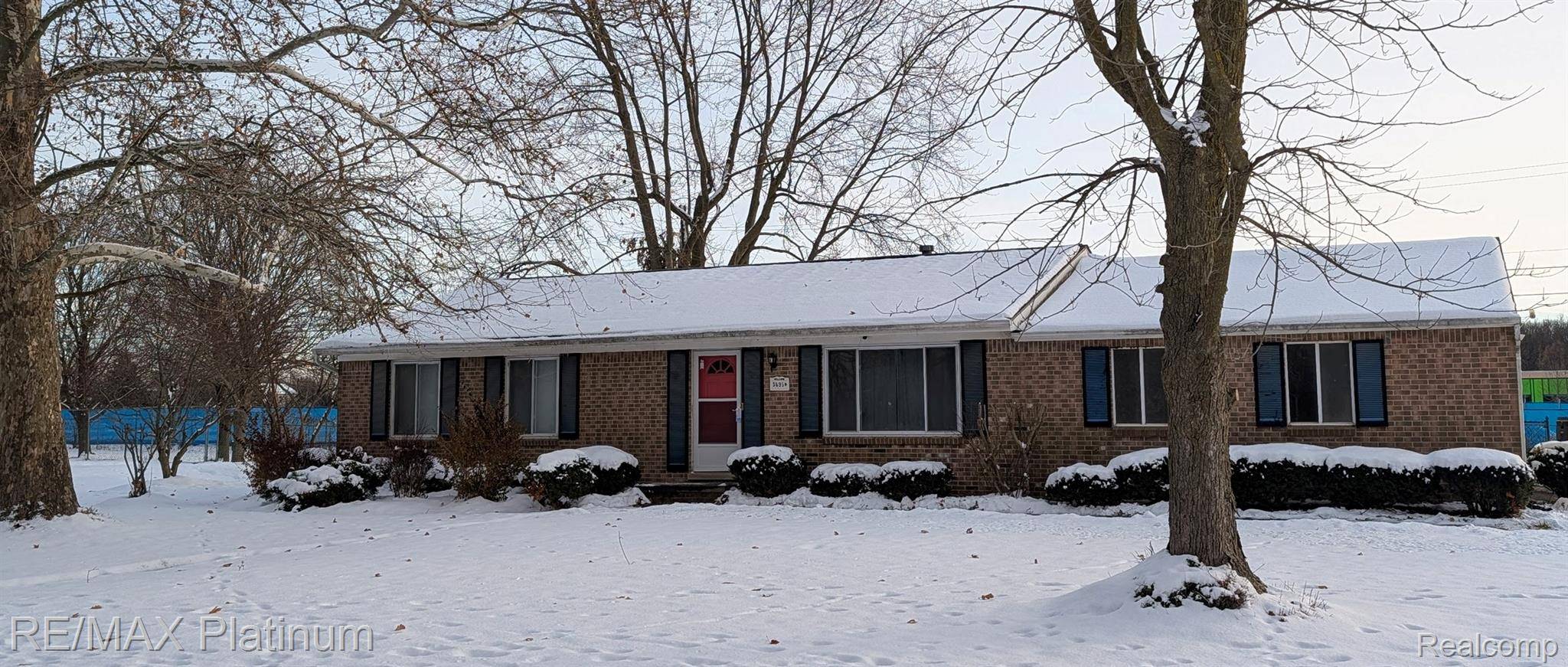 Ann Arbor, MI 48108,3495 Charing Cross RD