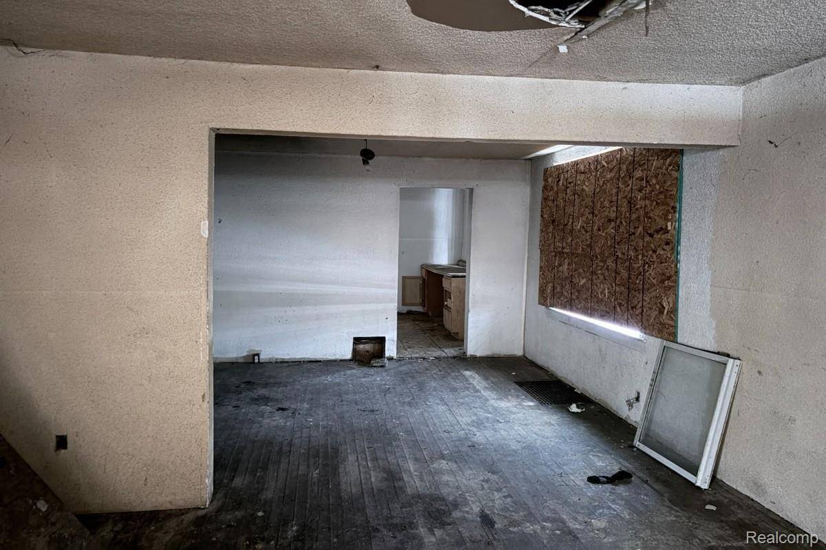 Detroit, MI 48203,19375 Danbury ST