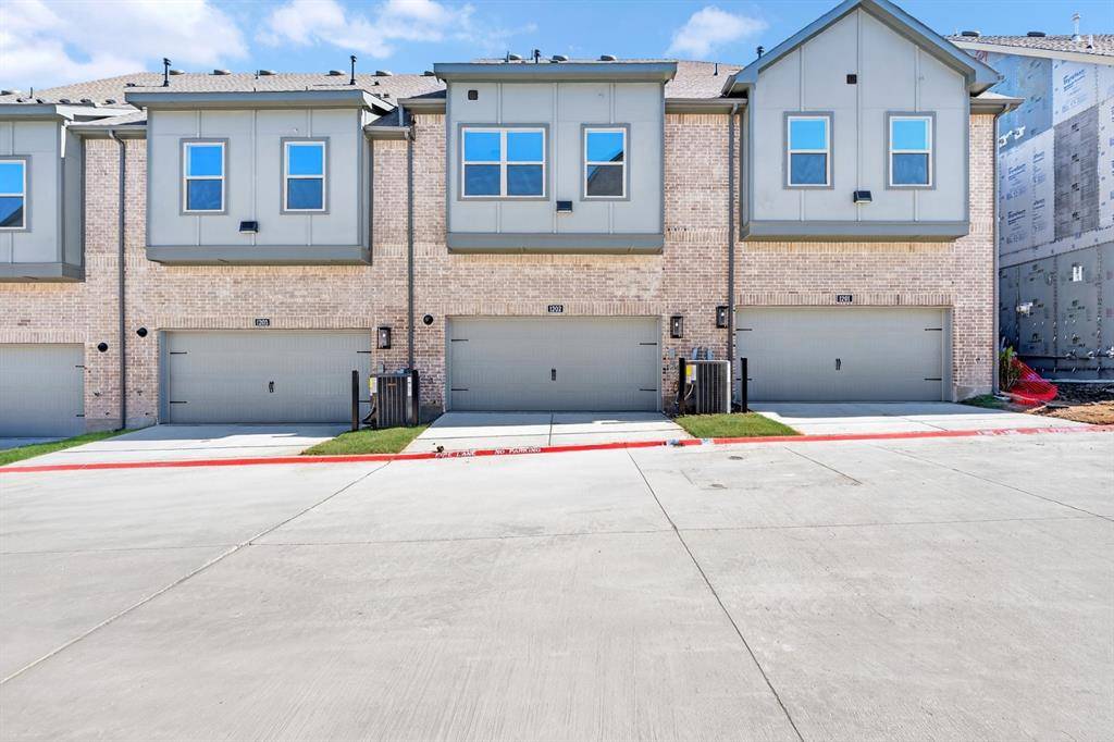Irving, TX 75038,4843 Fuller Court #1202