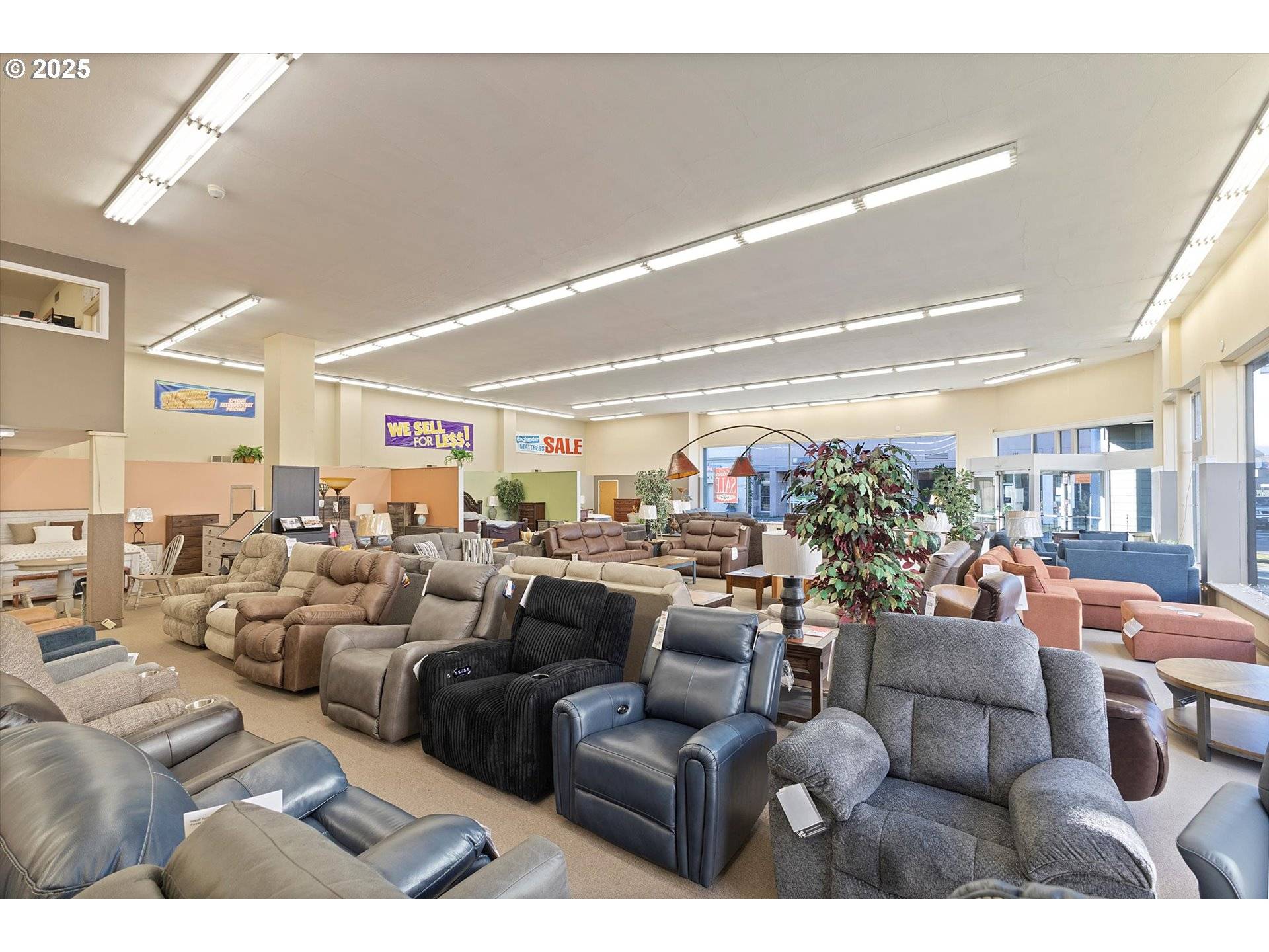 Tillamook, OR 97141,301 Main -2011 3rd St.