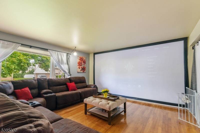 Fair Lawn Boro, NJ 07410,4-46 Boyd Ave