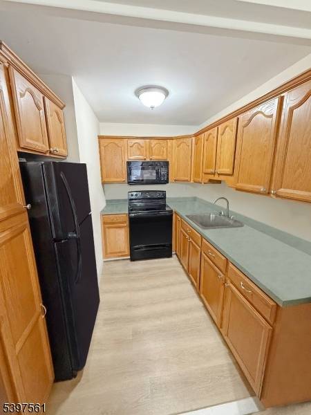 Jefferson Twp., NJ 07849,680 St Rt15