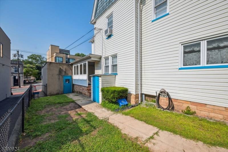 Maplewood Twp., NJ 07040,101 Baker St