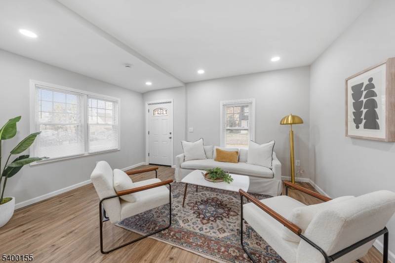 Kenilworth Boro, NJ 07033,252 N 9Th St